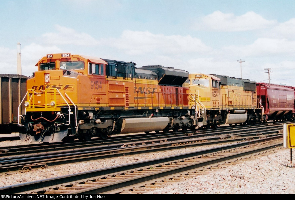 BNSF 9154 West